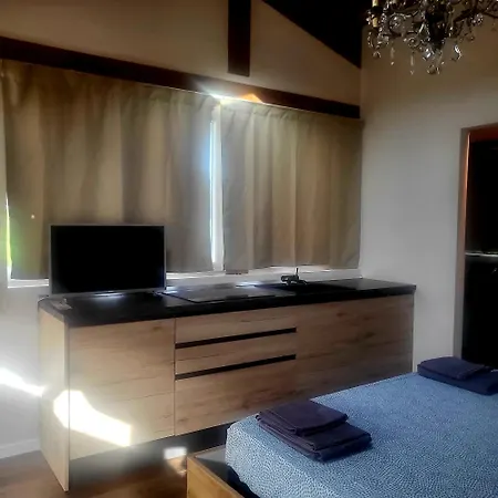 Tilly Aparthotel